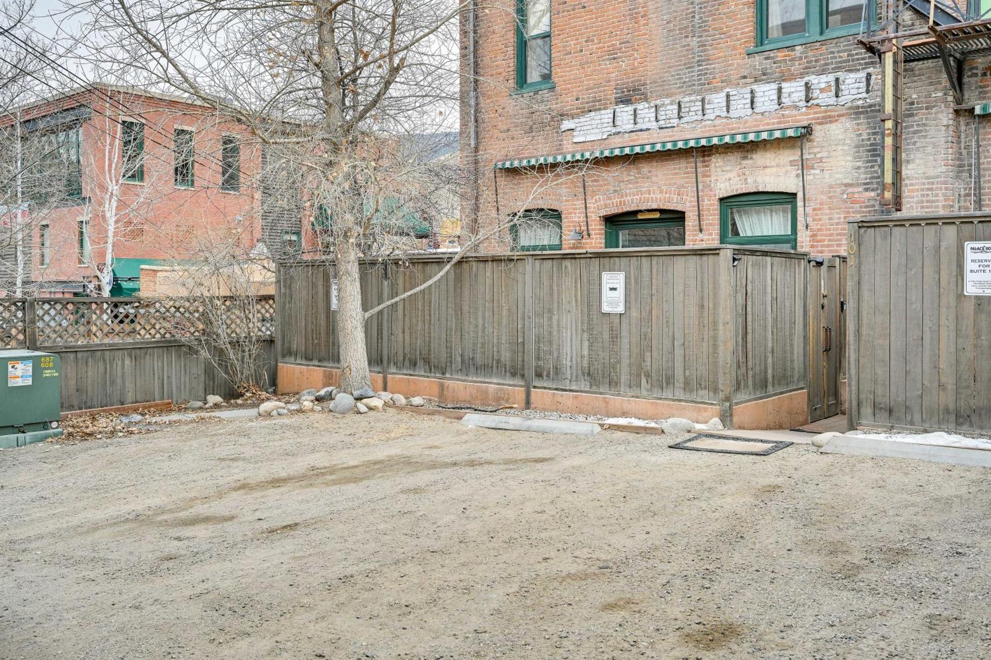 Walk To Arkansas River Historic Palace Loft! Salida Luaran gambar